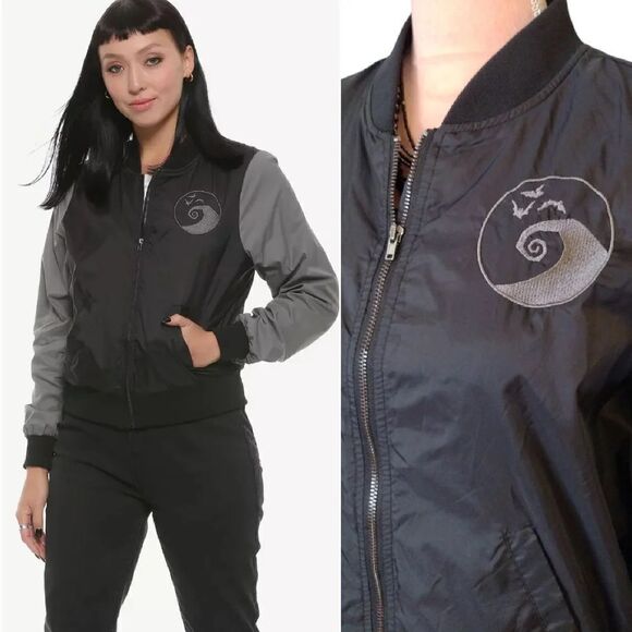 Disney 2019 The Nightmare Before Christmas Black Grey Bomber Jacket Medium - Picture 1 of 16